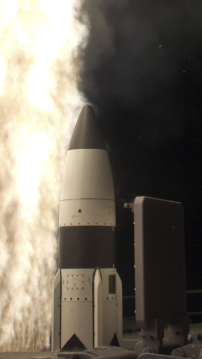 Estados Unidos autorizó la venta de 56 misiles SM-3 a Japón.