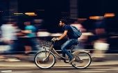 El uso de las bicicletas brinda incontables beneficios a la salud de los seres humanos, es un transporte económico y cero contaminante. 