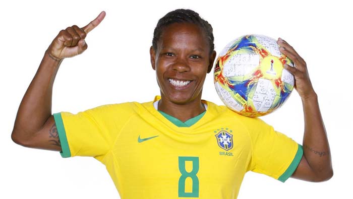 Formiga en relación al fútbol femenino en su país: “En Brasil las mujeres no reciben ni remotamente el mismo respaldo que los varones