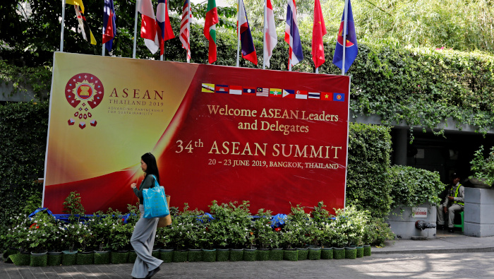 Los gobernantes del sudeste asiático sostienen una cumbre de dos días en Bangkok, Tailandia.