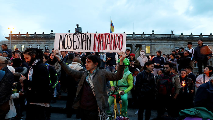 Organizaciones de Derechos Humanos denuncian la negligencia del Gobierno colombiano ante la ola de asesinatos.