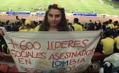 La hincha colombiana llamó a no solo celebrar al equipo de fútbol, sino "cuando se ganen las luchas que se llevan en silencio.