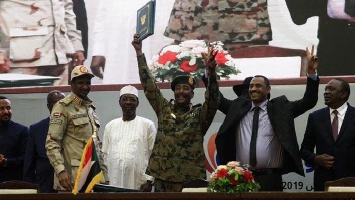 La FLC espera que el presidente del Consejo Militar, Abdel Fattah, pronuncie a su elegido, Abdallah Hamdok como primer ministro de Sudán.