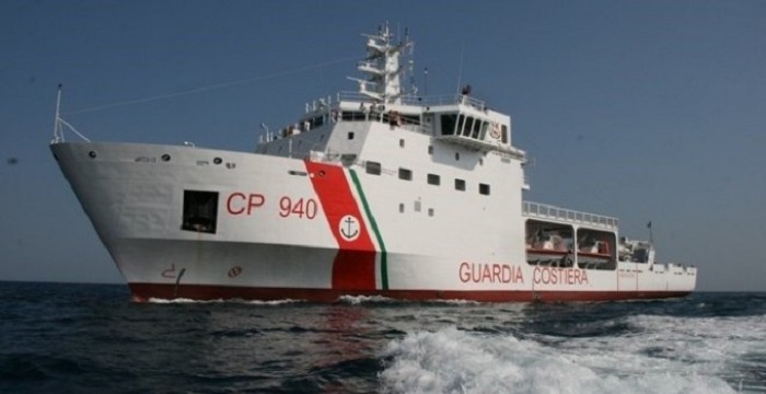 Según los reportes presentados, había ocho niños a bordo de la embarcación en las costas de Lampedusa.