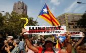 Catalanes se movilizan en apoyo a los políticos detenidos por el Estado español.