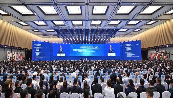 El primer mandatario chino, Xi Jinping, envió una misiva de salutación para los organizadores, colaboradores y demás participantes de esta VI Conferencia Mundial de Internet.