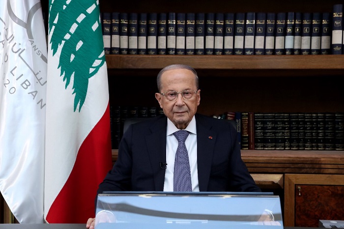 Con respecto a la situación económica, el presidente Michel Aoun afirmó que es resultado del “despilfarro y la corrupción”.