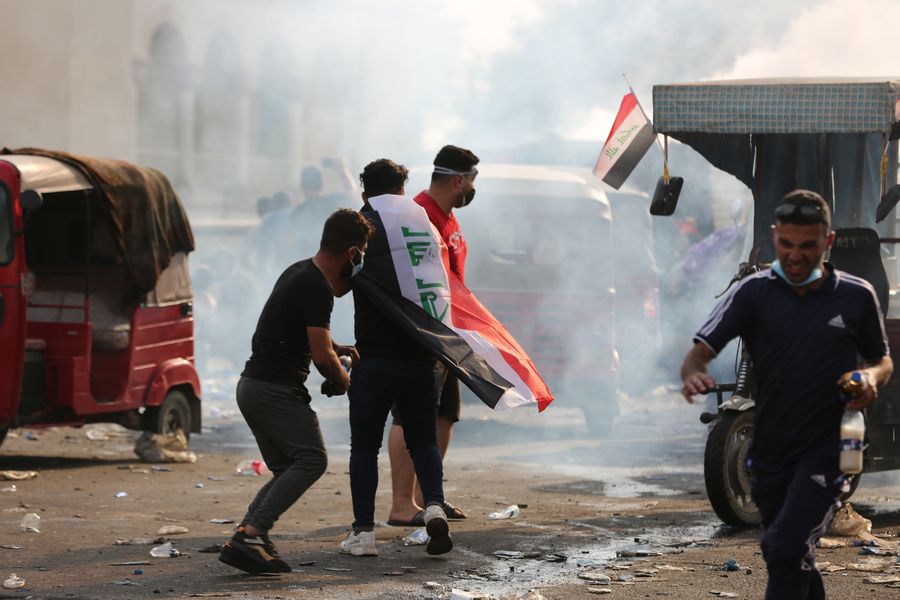 Se estima la muerte de más 100 iraquíes durante las protestas antigubernamentales