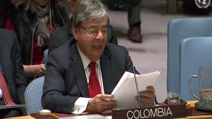 Analistas han rechazado la decisión del Gobierno colombiano que podría afectar las relaciones diplomáticas con Cuba.