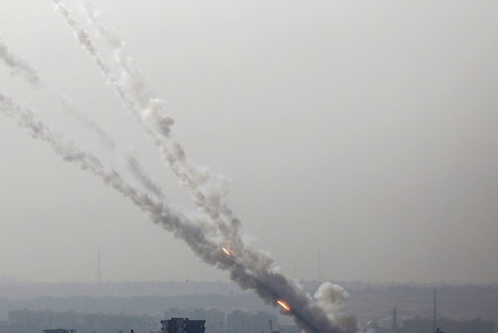Militares israelíes efectuaron un ataque aéreo contra un edificio en el que se encontraba el comandante de la Yihad Islámica.