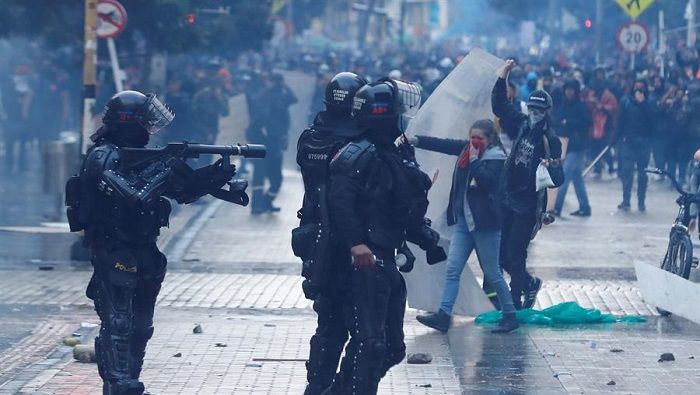 Bogotá y otras ciudades de Colombia reportaron represión y algunos disturbios.