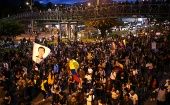 Manifestantes se reúnen durante una protesta en el marco del paro nacional en Colombia que cumple ocho días.