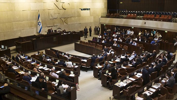 El parlamento de Israel aprobó su disolución para convocar las elecciones legislativas.