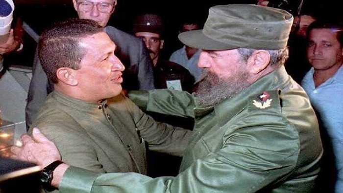 Chávez se refirió a la bandera ideológica bolivariana, “pertinente y propicia”, levantada en Venezuela, basada en la vigencia de Bolívar, Simón Rodríguez y Ezequiel Zamora.