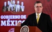 El canciller mexicano Marcelo Ebrard habla durante una conferencia de prensa en la Ciudad de México.