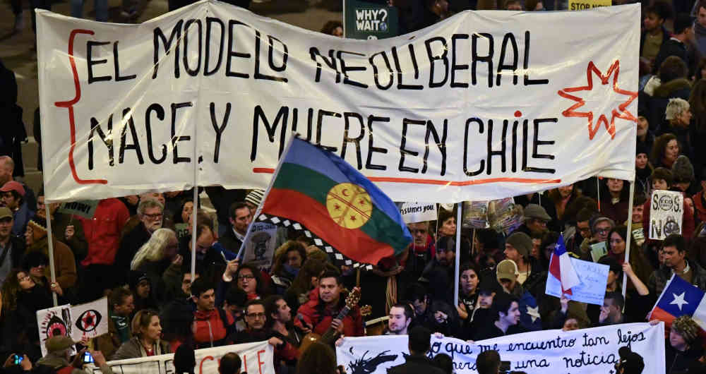 Chile: la respuesta que demanda el pueblo, va más allá de una nueva Constitución