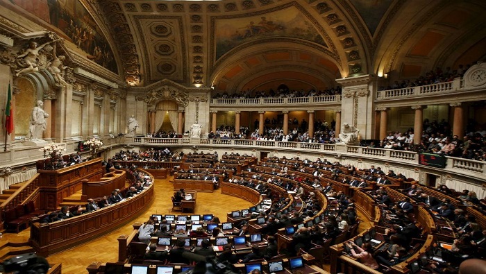 La despenalización de la eutanasia alcanzó la mayoría de votos necesarios en el Parlamento portugués.