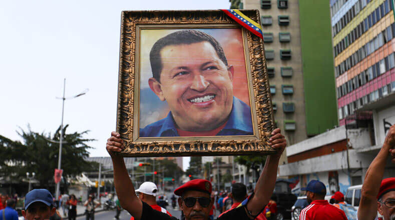 En su momento, el comandante Hugo Chávez afirmó que la rebelión popular del 27 de febrero motivó su actuación para reinstaurar la democracia en el país en 1992.
