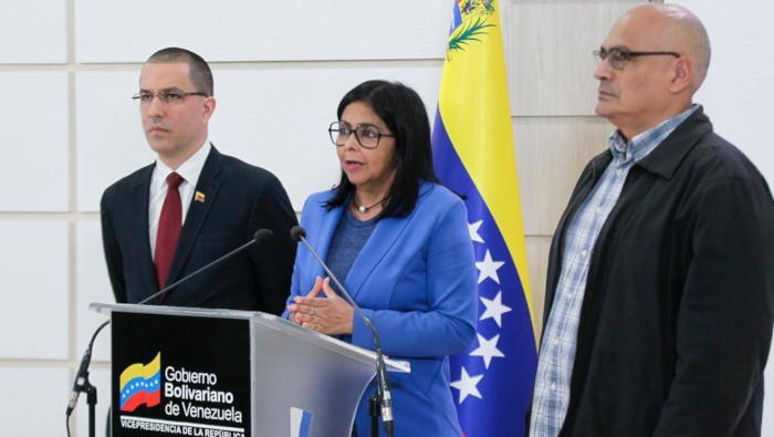 Venezuela urge nuevamente a Colombia realizar medidas sanitarias conjuntas para hacer frente al coronavirus.