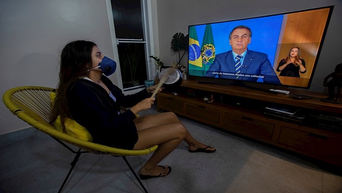 Brasil confirma 2.201 contagiados y 46 víctimas mortales, mientras Bolsonaro desestima el aislamiento social de la población y califica al virus como una 