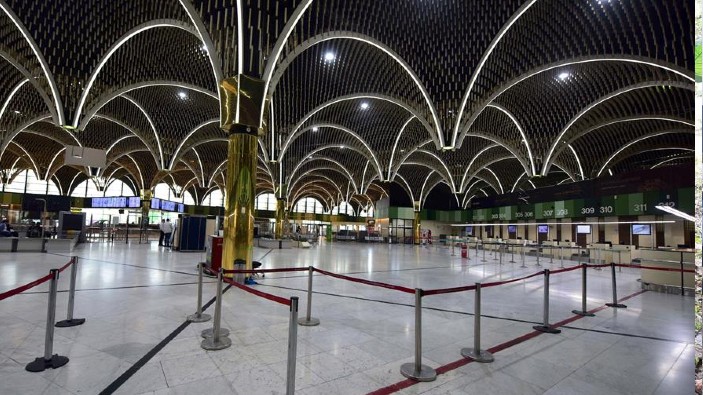 El aeropuerto de Bagdad se encuentra inactivo debido al nuevo coronavirus.
