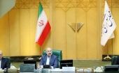 El nuevo presidente del Parlamento de Irán arremetió contra ejército terrorista de EE.UU. en su primer discurso.