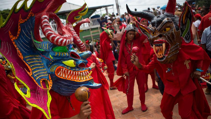 Tradición de los Diablos Danzantes de Corpus Christi en Venezuela
