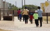 El fallo se aplica a los menores detenidos por más de 20 días en tres centros de detención ubicados en Texas y Pensilvania