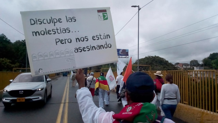 Con el hastag #NosEstanMatando, el movimiento pretende visualizar la violencia que se vive en el sureste de Colombia.