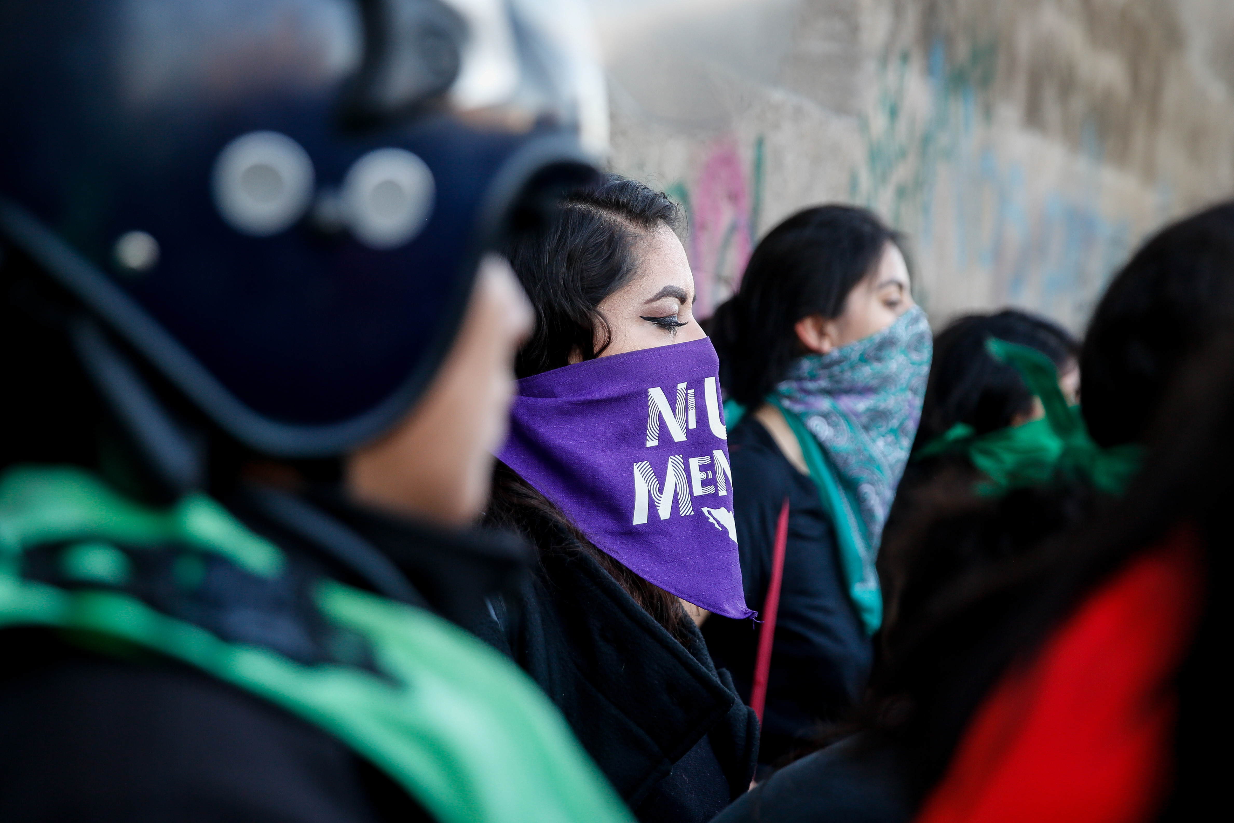 La Secretaría de Gobernación de México dirige las acciones para atender la violencia contra las mujeres y las niñas.