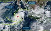 El huracán se localiza este lunes a 90 kilómetros (km) de al norte de Socorro, Colima y a 380 km al sur-suroeste del Cabo San Lucas.