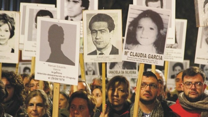 La Asociación de expresos políticos de Uruguay (Crysol) ha demandado de modo reiterado que se juzguen los crímenes de la dictadura militar.