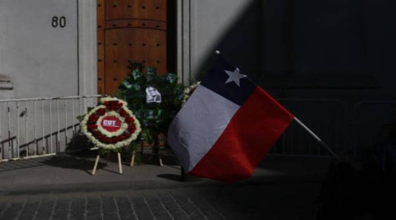 El titular del PDD, Heraldo Muñoz, expresó que el plesbicito, que espera Chile para el próximo 25 de octubre, "asoma las posibilidad de reformas estructurales que permitan ir hacia un Estado de bienestar, hacia una sociedad justa como imaginó Salvador Allende". 