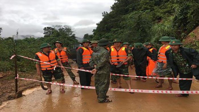 Los militares participaban en las tareas para mitigar las inundaciones que registra la región.