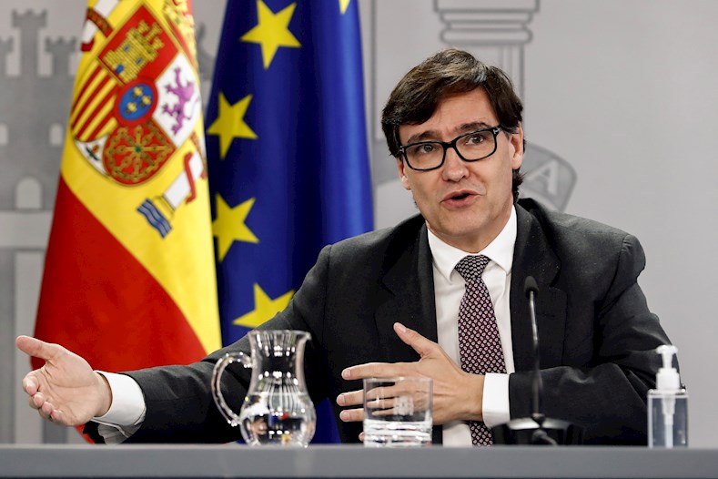 Illa, el ministro de Sanidad español, estudiará la posibilidad del toque de queda nocturno para enfrentar la Covid-19.