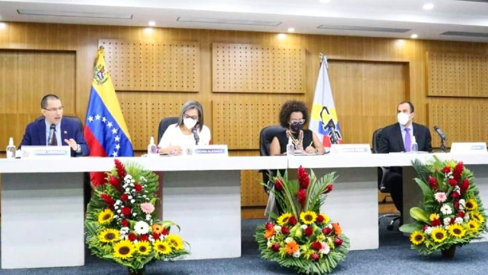 En la presentación se resaltaron los esfuerzos de Venezuela por empoderar a la mujer.