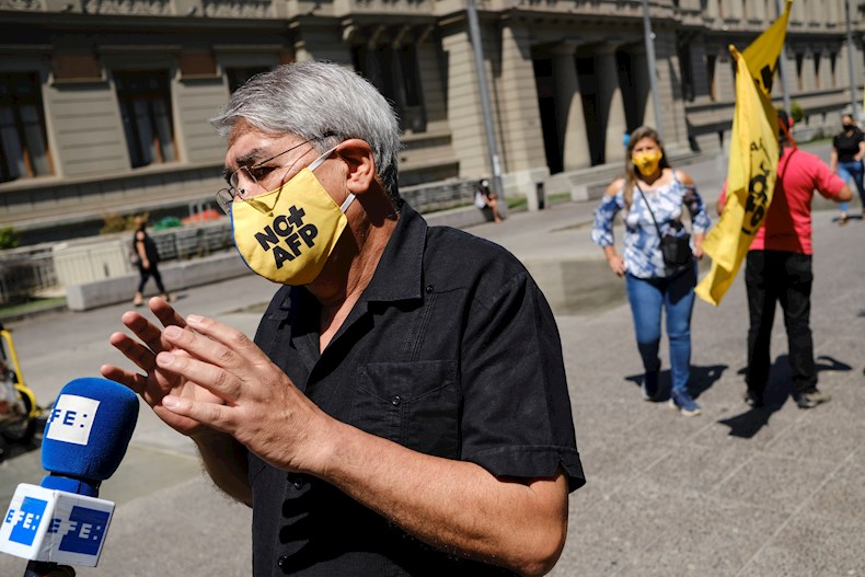 Las Aseguradoras de Fondos de Pensiones privadas han sido rechazadas en Chile por su proceder abusivo hacia la población.
