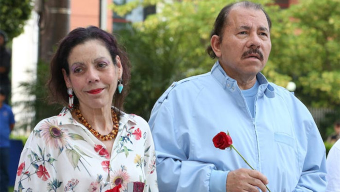 Ortega y la vicepresidenta Rosario Murillo desearon a Biden un 