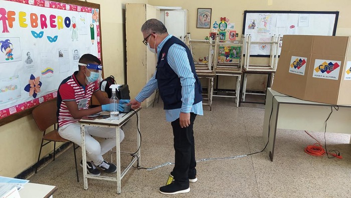Más de 20 millones de venezolanos estaban convocados a las urnas este 6 de diciembre.