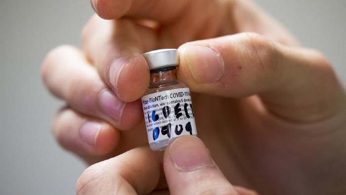 El Gobierno mexicano ha realizado negociaciones con diversos fabricantes para acceder a la mayor cantidad de dosis de la vacuna.