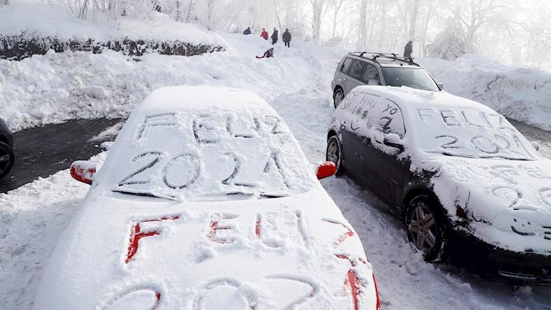 El 2021 inició con una temporal de nieve llamada Filomena, que parecía amenizar las calles y el ambiente de transición del fin de año 2020 para los madrileños y demás habitantes de las zonas de España donde la nieve se asienta.