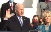 Poco antes del mediodía, Biden juró su cargo como presidente, en la explanada oeste del Capitolio, como marca la tradición.