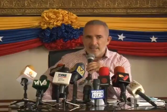 Bernal precisó que los capturados se encuentran bajo custodia de las autoridades venezolanas.