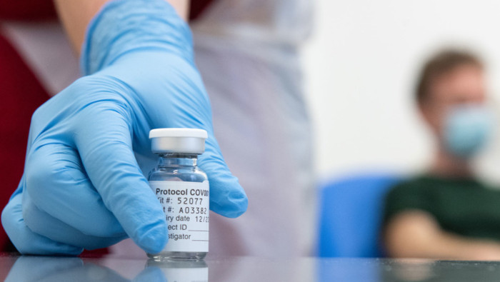 Cuatro países de la región -Bolivia, El Salvador, Colombia y Perú- recibirán un primer envío de la vacuna de Pfizer a mediados de febrero.