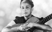 Su voz estrenó piezas de la calidad de “Longina”, “Sobre una tumba una rumba” y “Veinte años”. Fue adelantada a su tiempo. Se cumplen 126 años de su natalicio en Guanajay.