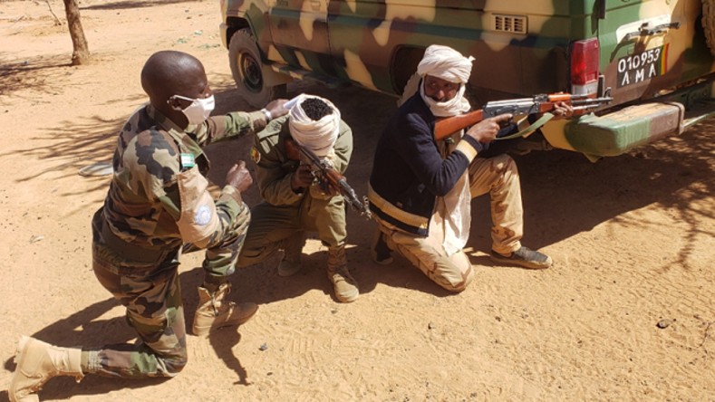 Hay grandes zonas en Malí que escapan al control del Estado y son objeto de ataques frecuentes por parte de grupos terroristas.