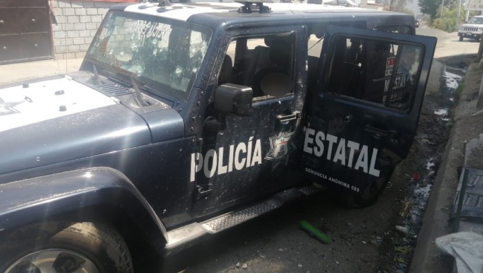 Ocho policías estatales y cinco ministeriales fueron asesinados por un grupo criminal en Coatepec Harinas, según autoridades estatales