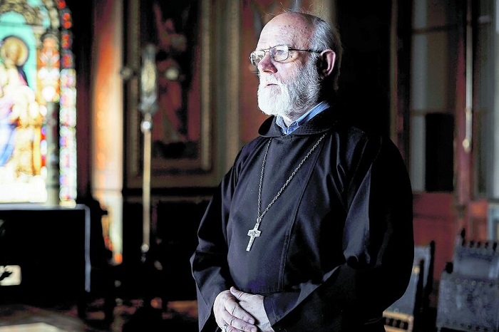 Celestino Aós fue nombrado cardenal por el papa Francisco y encabeza el Arzobispado desde 2019.