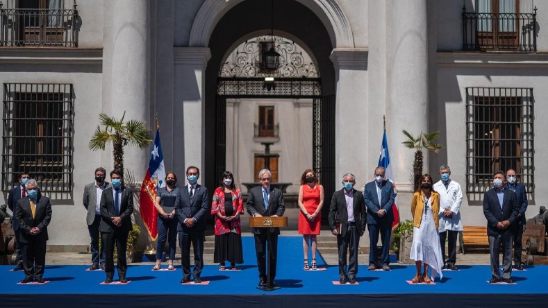 La aprobación del presidente Piñera ha caído hasta los niveles que tenía en medio del estallido social de finales de 2019.