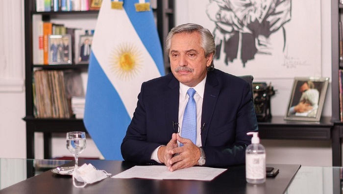 El presidente argentino agradeció el respaldo de los países iberoamericanos a la disputa que sostiene su nación respecto a la soberanía de Islas Malvinas.